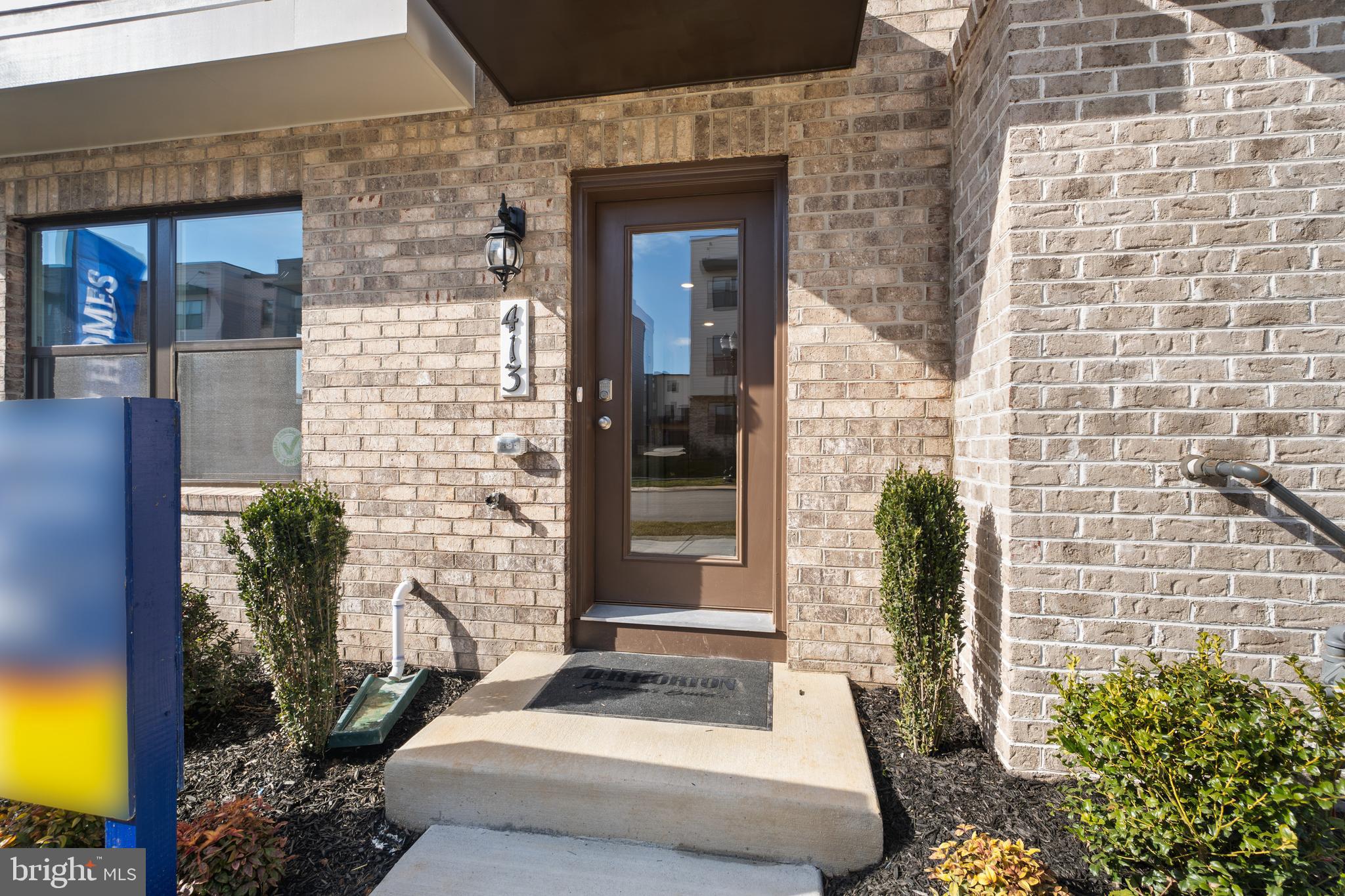 412 Carroll Parkway Frederick, MD 21701 - Photo 3 of 43