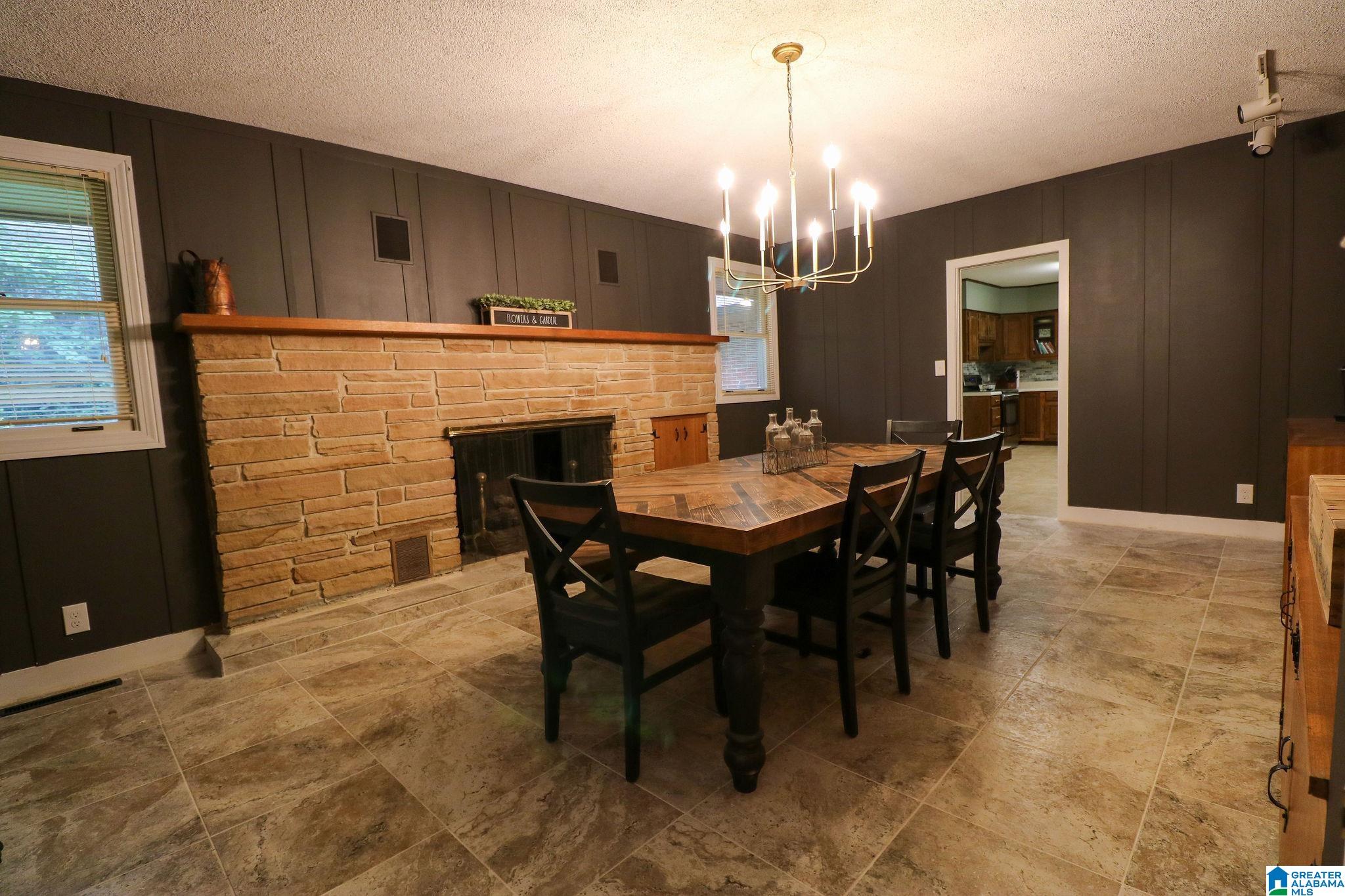 224 Wildwood Road Anniston, AL 36207 - Photo 12 of 50