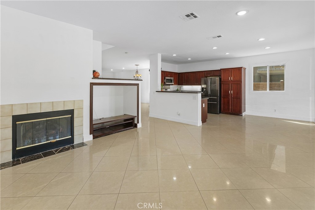 6765 Borges Street Eastvale, CA 92880 - Photo 13 of 40