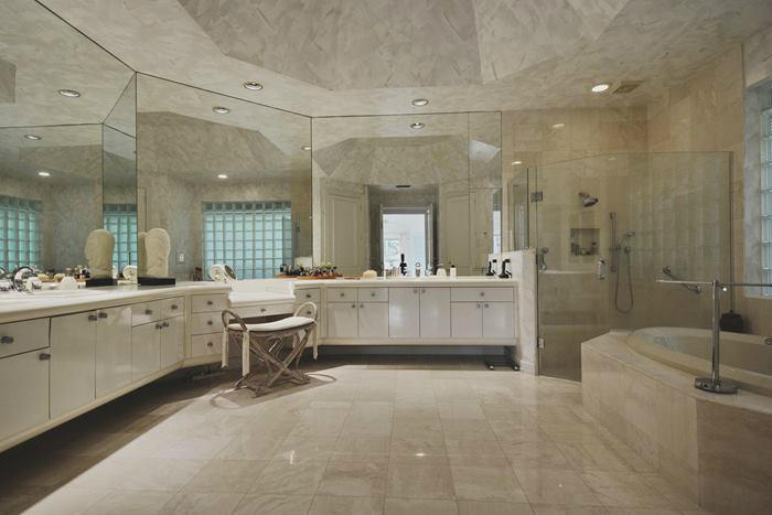 6837 Queenferry Circle Boca Raton, FL 33496 - Photo 17 of 24 masterbathroom_700