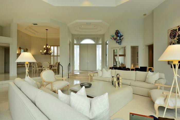 6837 Queenferry Circle Boca Raton, FL 33496 - Photo 3 of 24 livingroom5_700