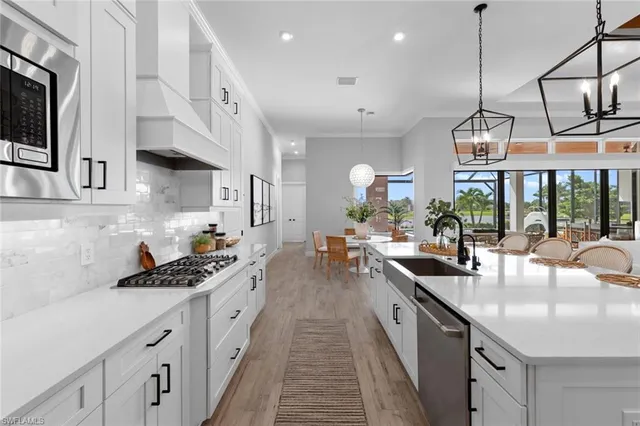 $2,995,000 | 11611 Roseto Court, Fort Myers, FL 33913