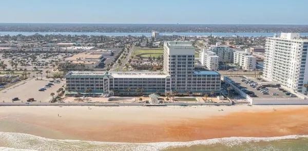 $87,900 | 2700 North Atlantic Avenue, Unit 421, Daytona Beach, FL 32118