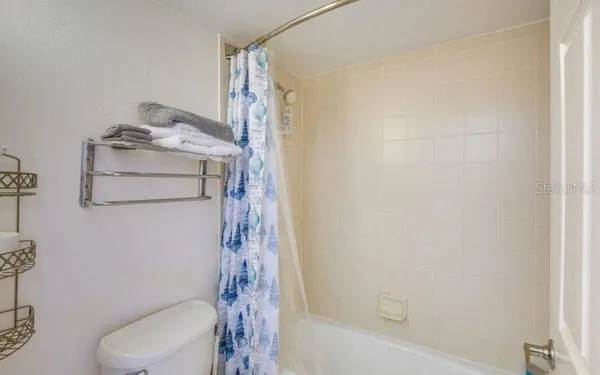 $87,900 | 2700 North Atlantic Avenue, Unit 421, Daytona Beach, FL 32118
