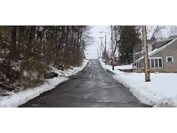 $109,900 | 520 Davis Avenue, Endicott, NY 13760