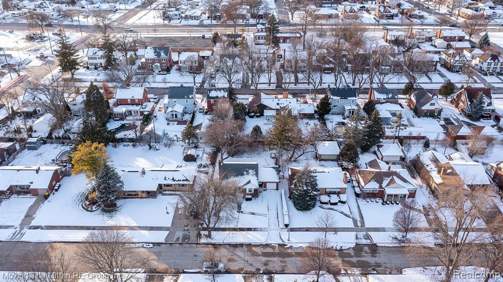 2008 Riverside Drive Trenton, MI 48183 - Photo 41 of 45