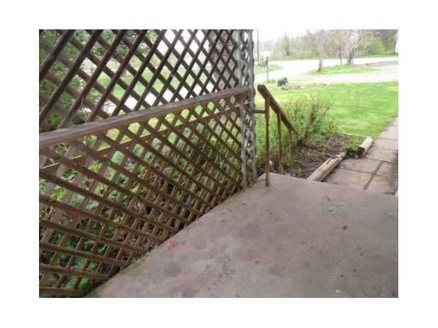 3825 Strack Road Columbus, OH 43207 - Photo 4 of 10