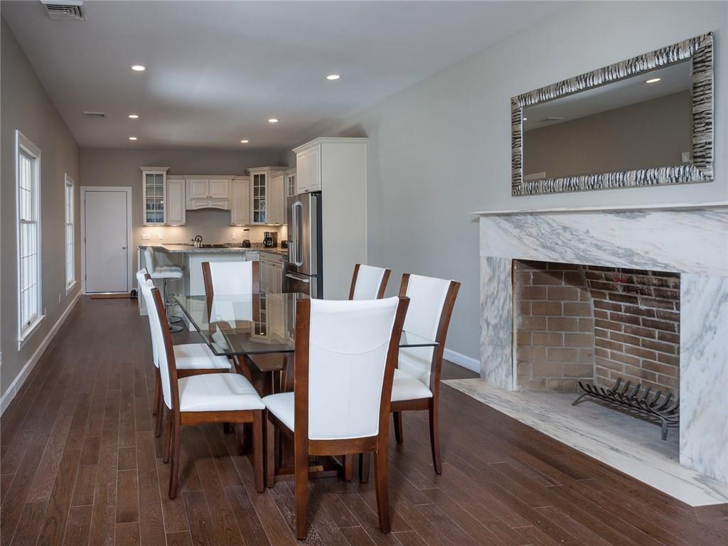 275 Shore Road, Unit 1 Ogunquit, ME 03907 - Photo 7 of 27 The dining room features a large...