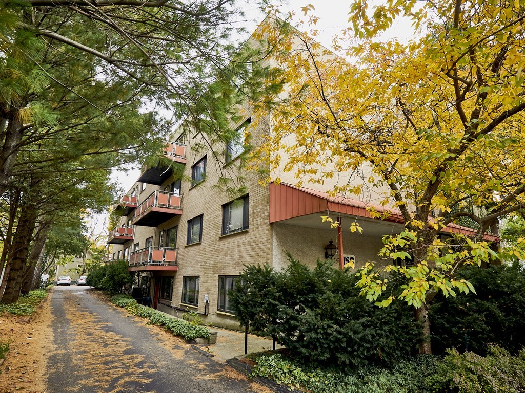 159 Concord Avenue, Unit 1A, Cambridge, MA 02138 Compass