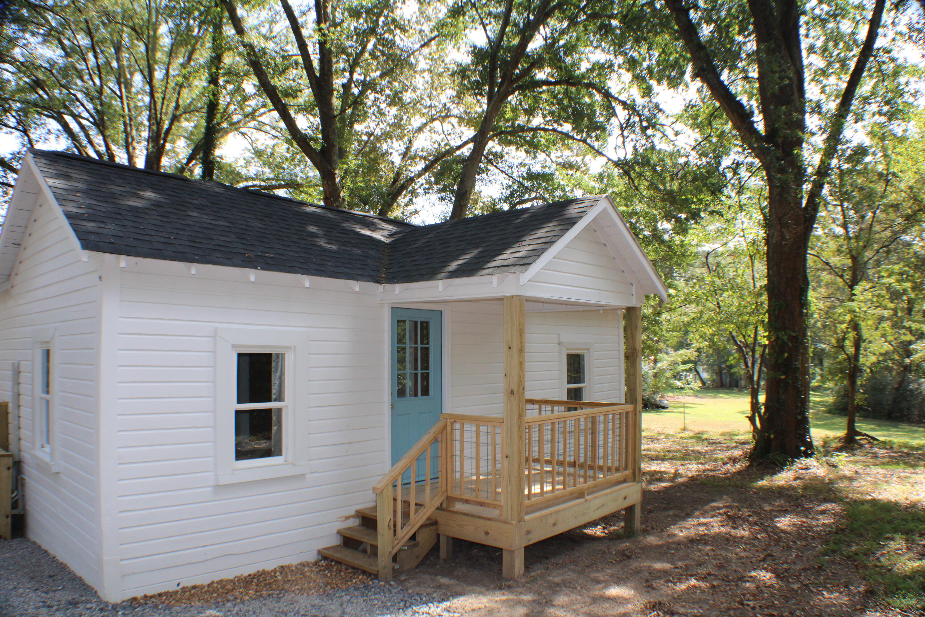 703 North Main Street LaFayette, GA 30728 - Photo 2 of 37 IMG_1056
