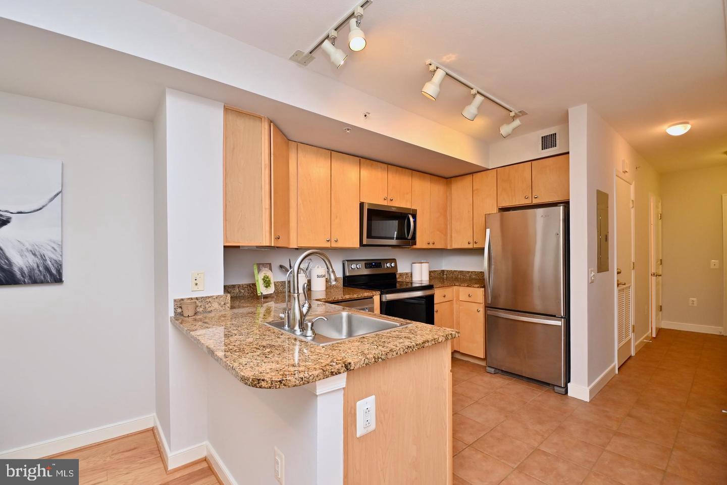 616 E Street Northwest, Unit 449 Washington, DC 20004 - Photo 10 of 77