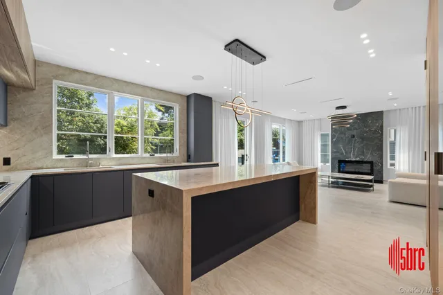 $2,295,000 | 357 Argyle Road, Cedarhurst, NY 11516