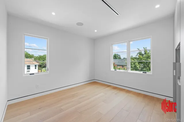 $2,295,000 | 357 Argyle Road, Cedarhurst, NY 11516