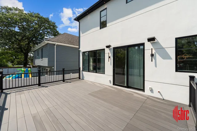 $2,295,000 | 357 Argyle Road, Cedarhurst, NY 11516