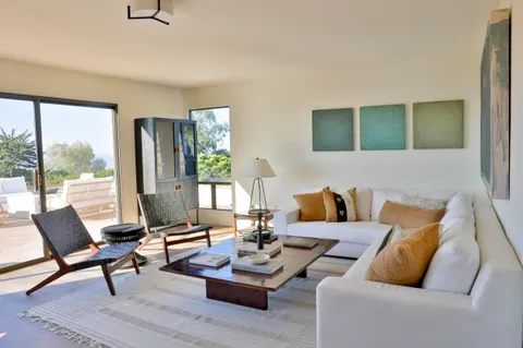 $6,988,000 | 3221 Campanil Drive, Santa Barbara, CA 93109