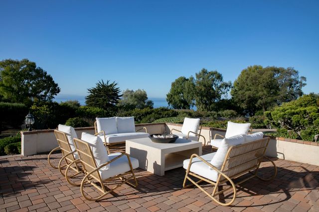 $6,488,000 | 3221 Campanil Drive, Santa Barbara, CA 93109