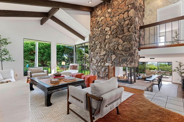 $6,488,000 | 3221 Campanil Drive, Santa Barbara, CA 93109