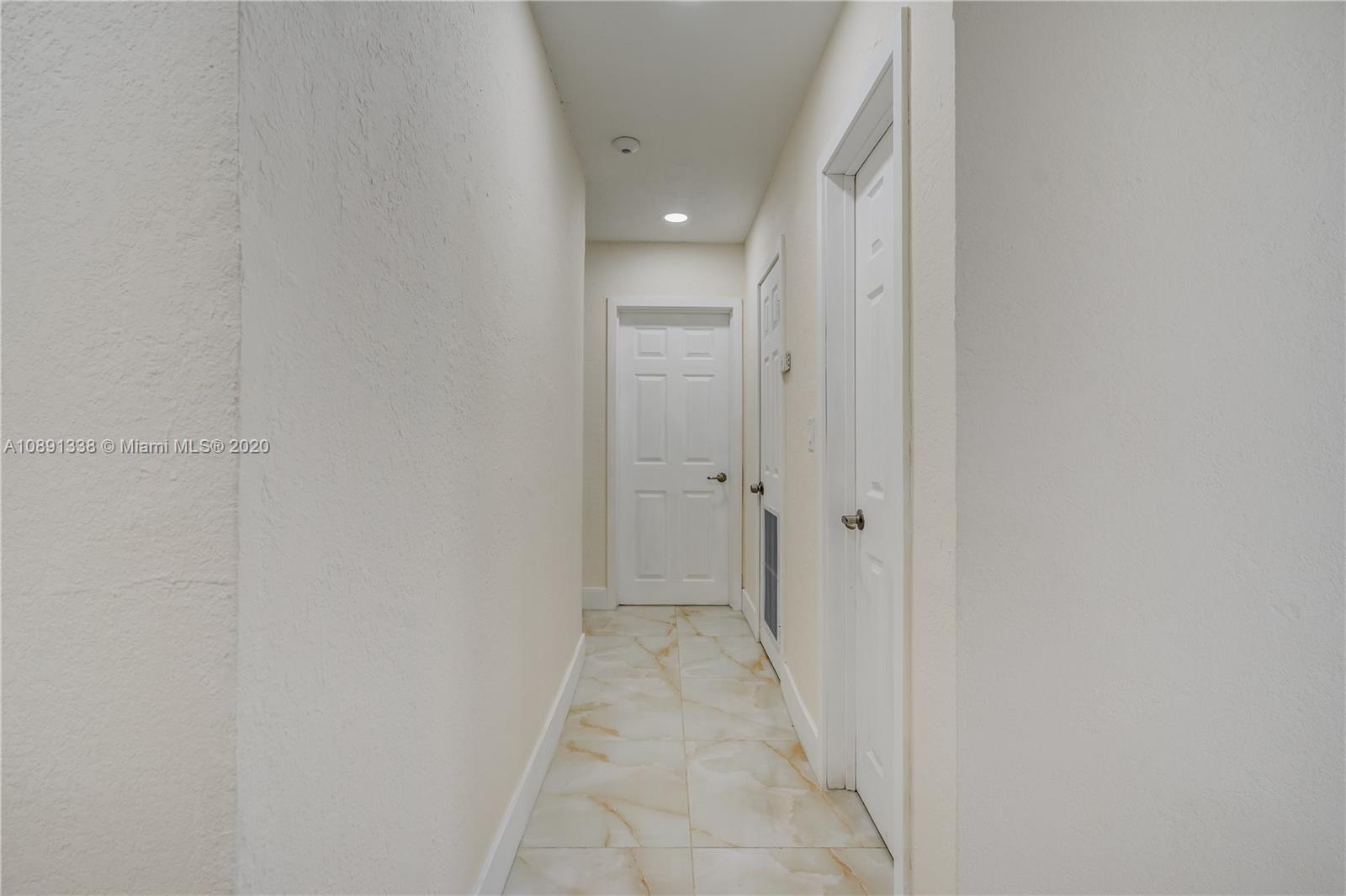 20535 Marlin Road Cutler Bay, FL 33189 - Photo 11 of 25 Gallery Image 11