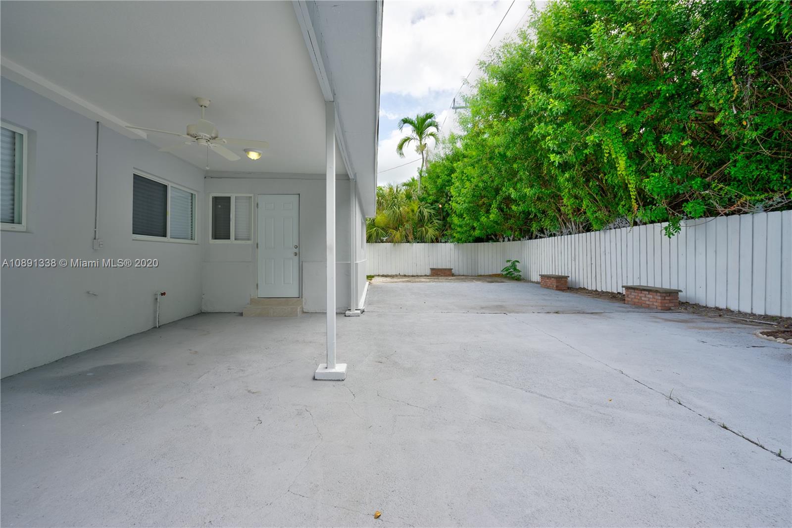20535 Marlin Road Cutler Bay, FL 33189 - Photo 19 of 25 Gallery Image 19