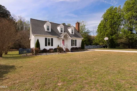 $400,000 | 5928 Swales Way, Raleigh, NC 27603