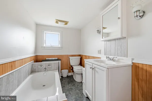 $599,000 | 430 East Pittsfield Street, Pennsville, NJ 08070