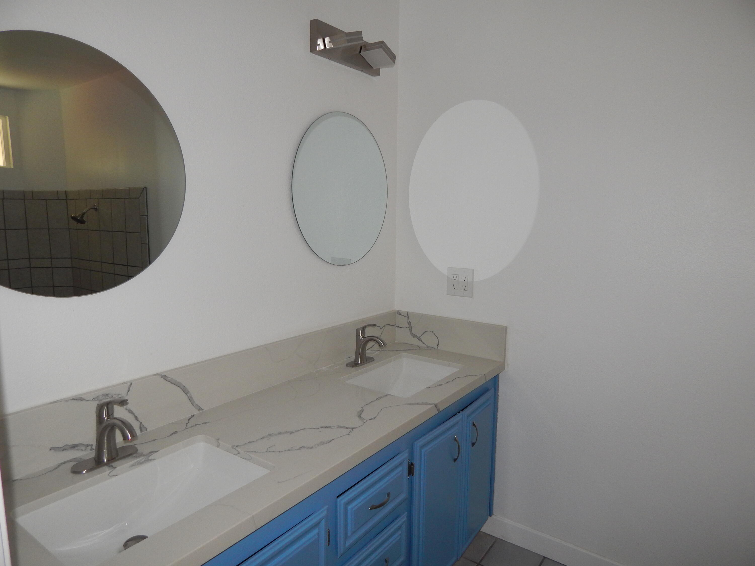 68175 Encinitas Road Cathedral City, CA 92234 - Photo 10 of 16 Main Bath