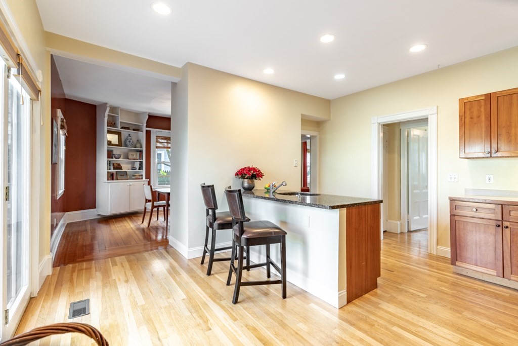 9 Maple Park Newton, MA 02459 - Photo 15 of 35