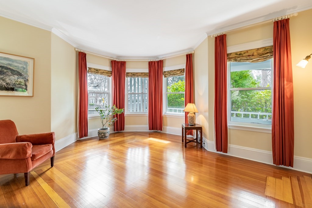 9 Maple Park Newton, MA 02459 - Photo 9 of 35