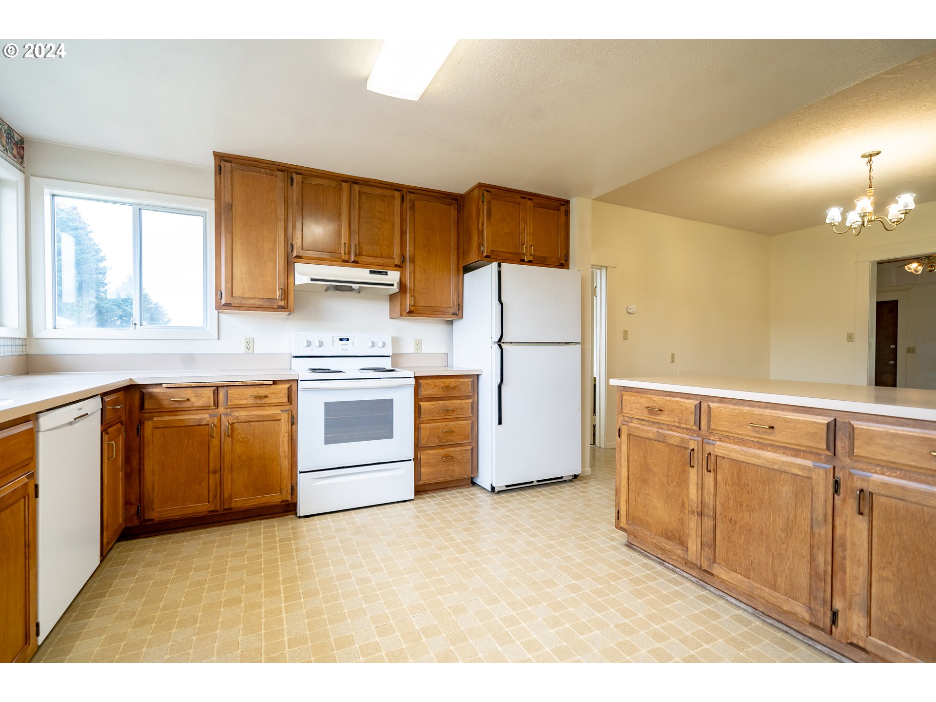 17084 Silver Falls Highway Southeast Sublimity, OR 97385 - Photo 12 of 46