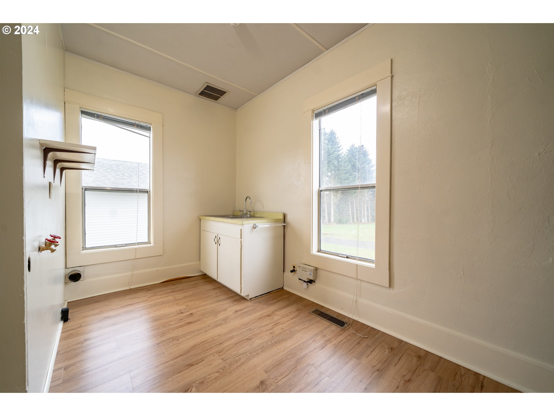 17084 Silver Falls Highway Southeast Sublimity, OR 97385 - Photo 21 of 46