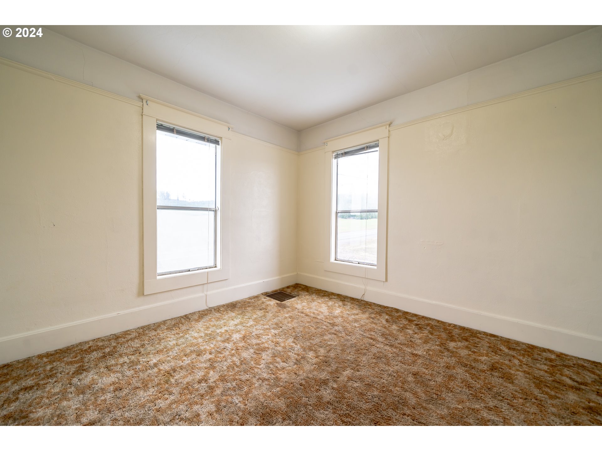 17084 Silver Falls Highway Southeast Sublimity, OR 97385 - Photo 23 of 46