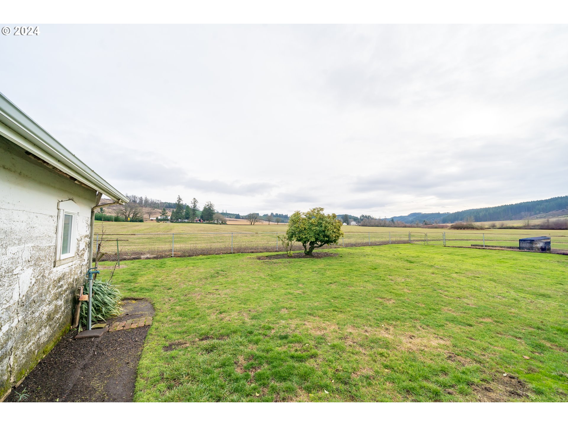 17084 Silver Falls Highway Southeast Sublimity, OR 97385 - Photo 30 of 46