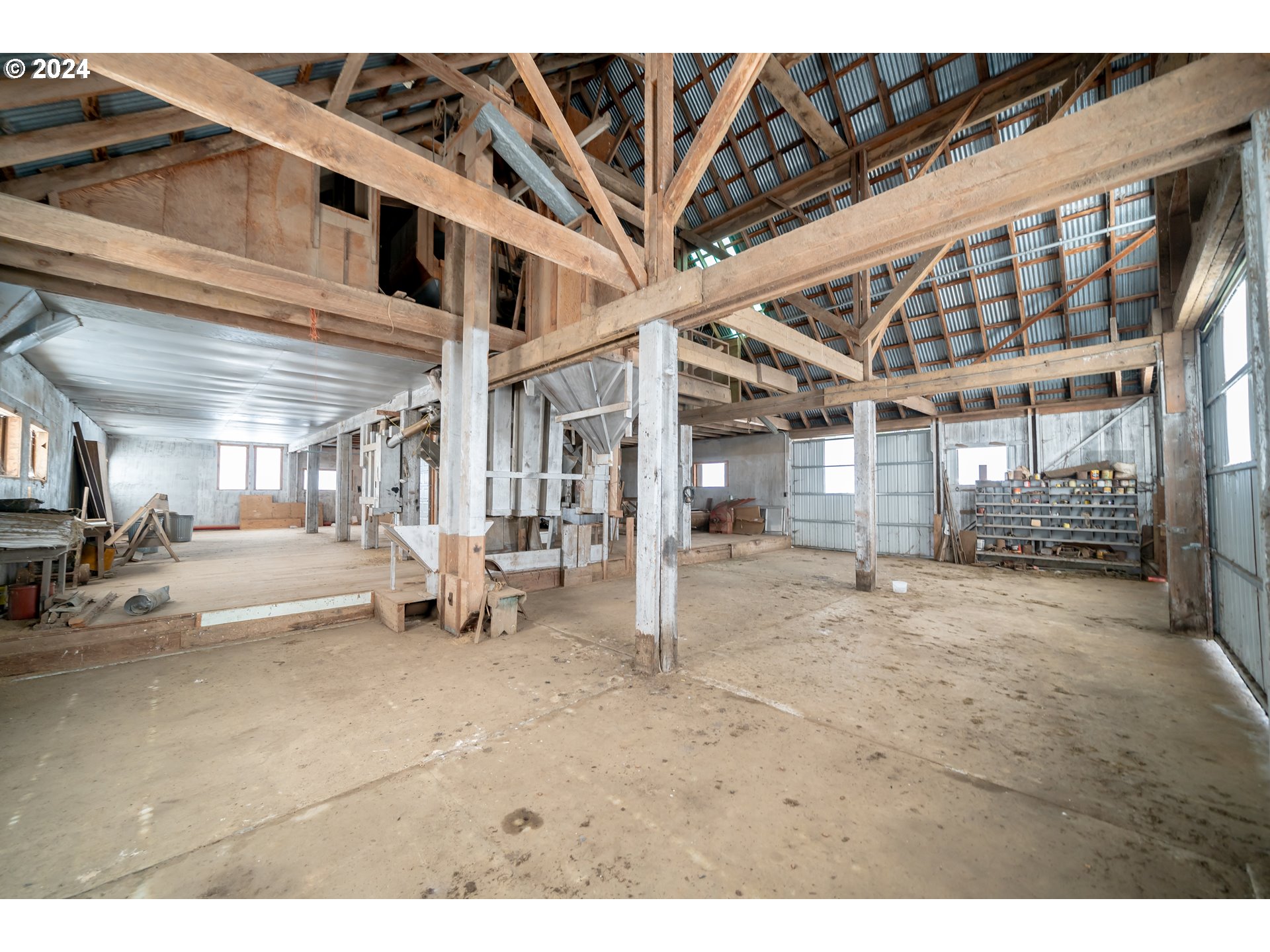 17084 Silver Falls Highway Southeast Sublimity, OR 97385 - Photo 40 of 46