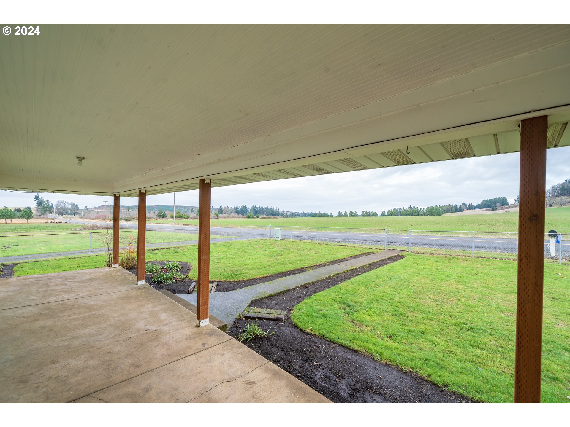 17084 Silver Falls Highway Southeast Sublimity, OR 97385 - Photo 6 of 46