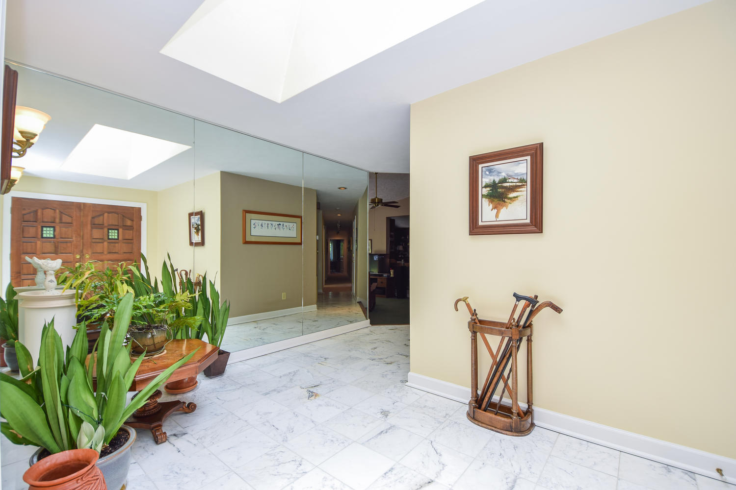 6694 Raintree Rd Roanoke VA-large-004-22