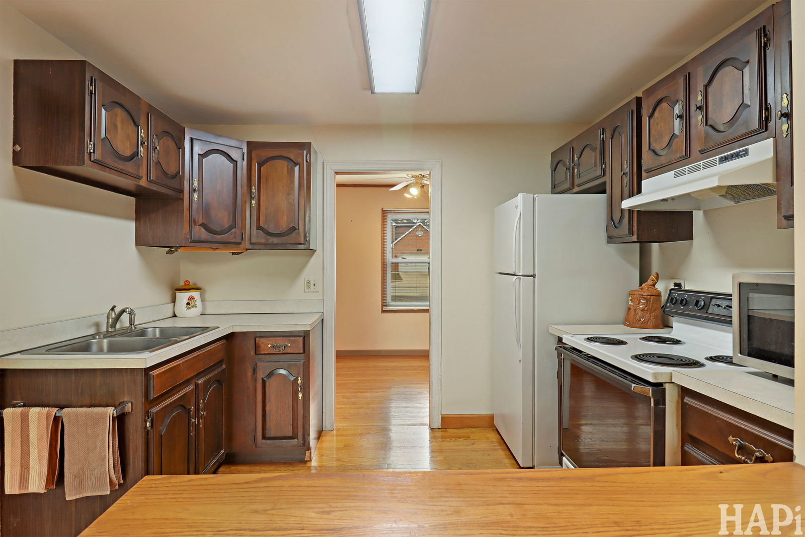 911 Elmdale Road Glenview, IL 60025 - Photo 13 of 31