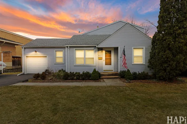 $499,913 | 911 Elmdale Road, Glenview, IL 60025