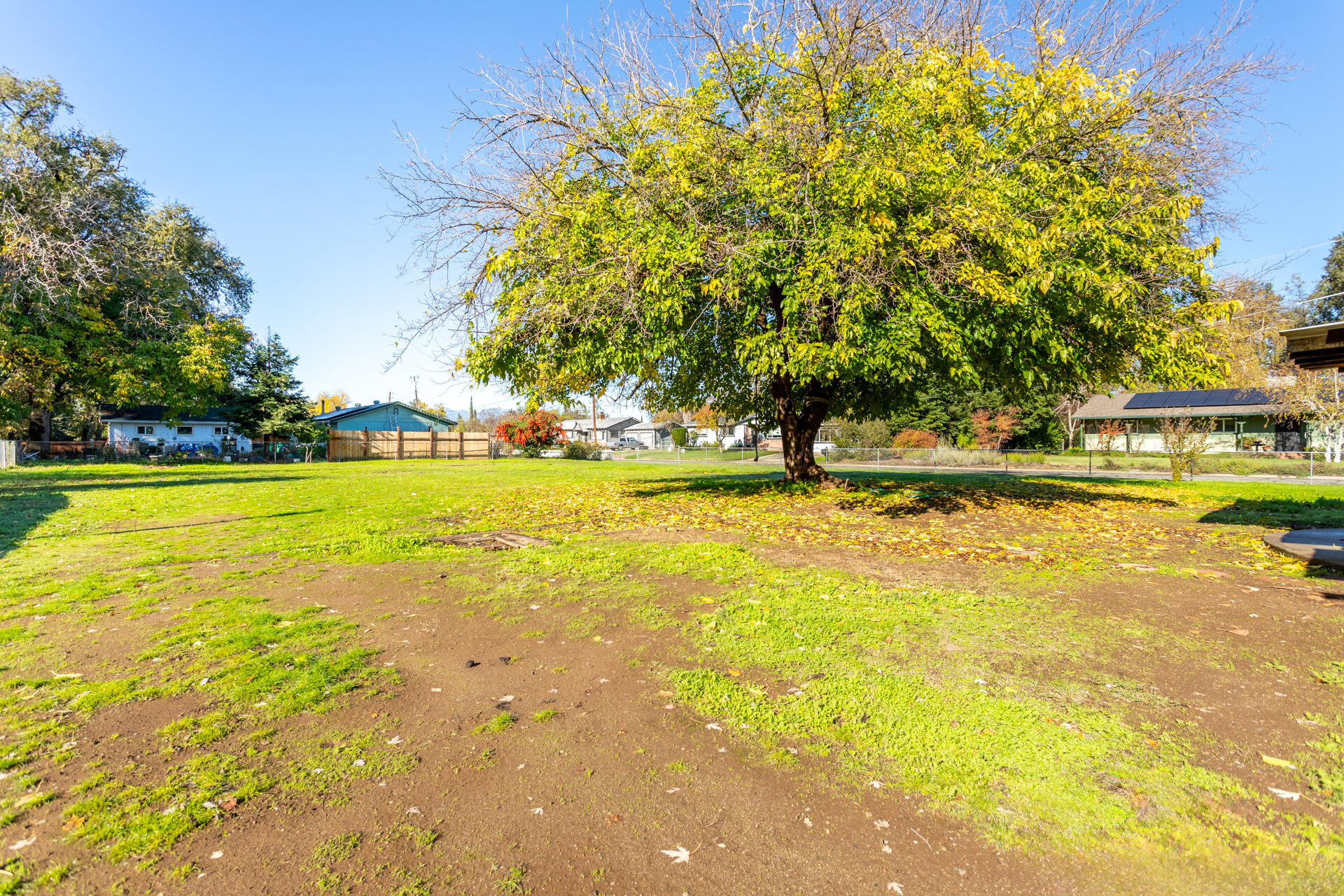 6874 Weeks Road Redding, CA 96002 - Photo 20 of 26 a view of an swimming pool with an outdoor space and seating area