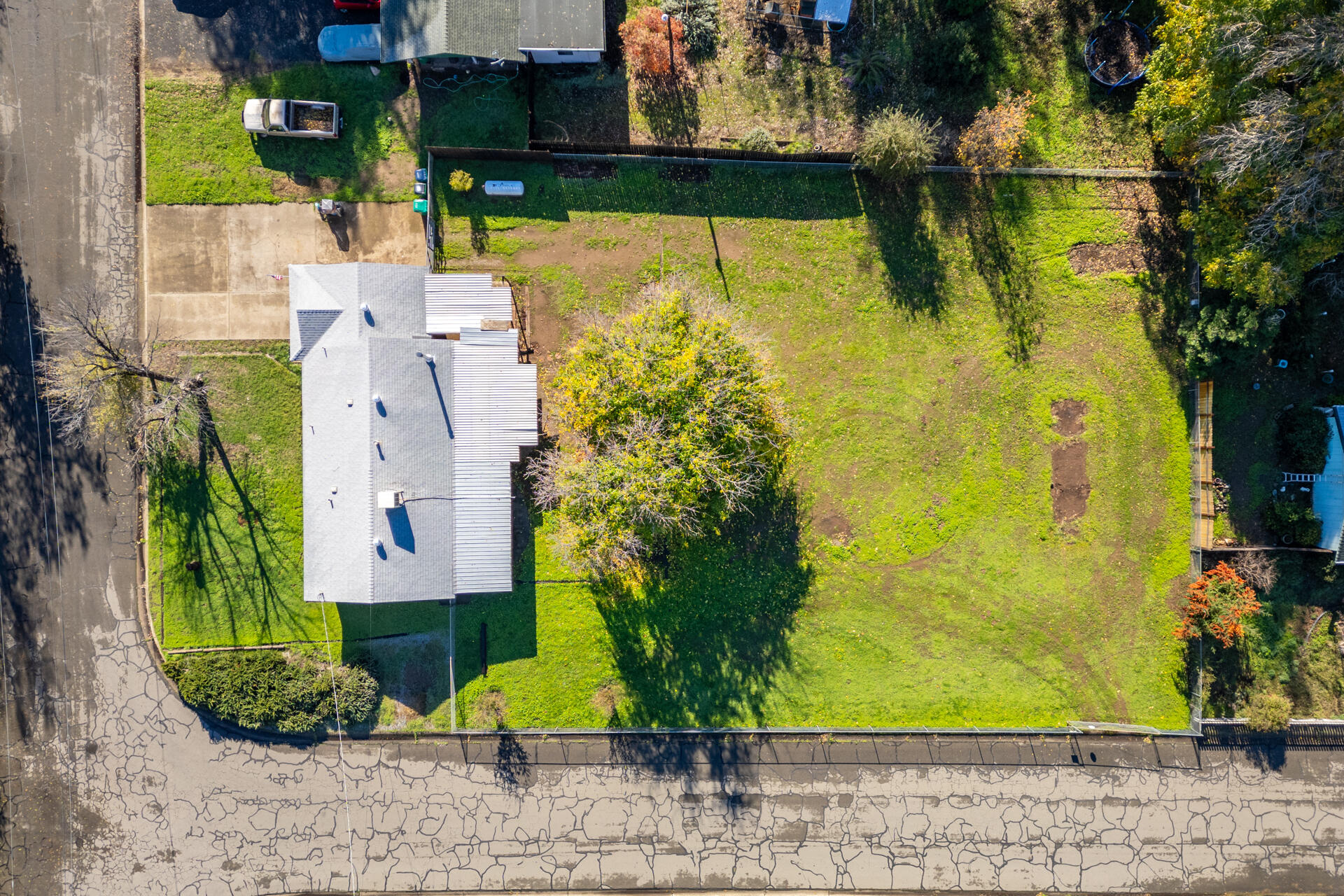 6874 Weeks Road Redding, CA 96002 - Photo 23 of 26 a view of swimming pool
