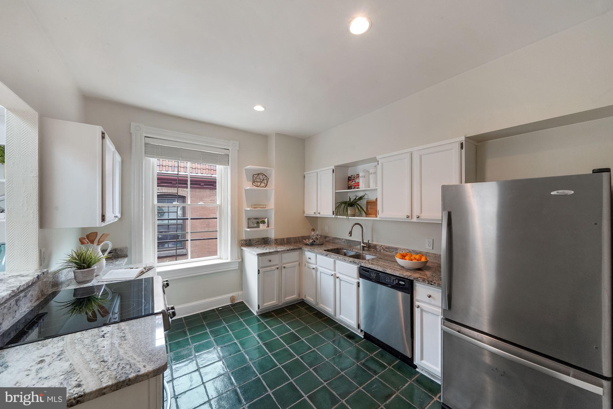 2013 Kalorama Road Northwest, Unit 8 Washington, DC 20009 - Photo 6 of 20 Kitchen