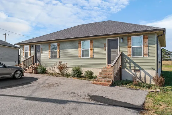 $1,400 | 225 Driftwood Lane, McMinnville, TN 37110