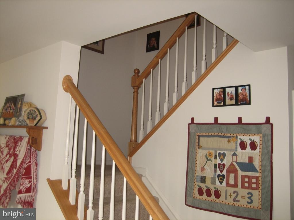 572 Fox Ridge Lane Lebanon, PA 17042 - Photo 9 of 14 Gallery Image 9