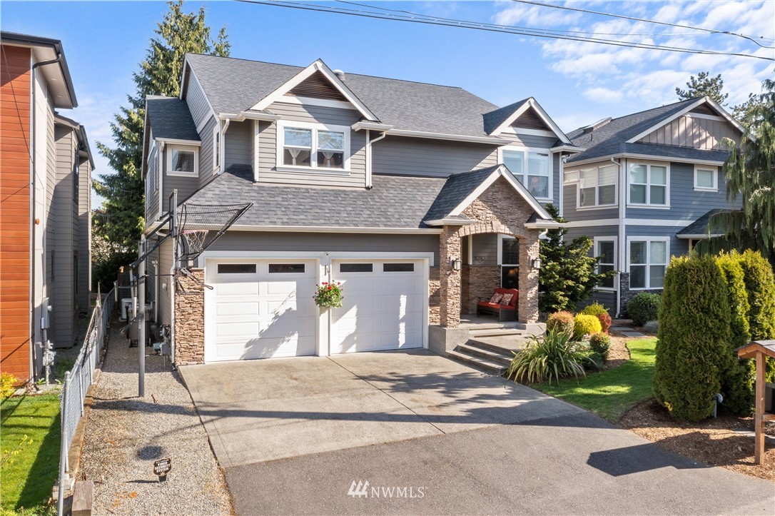 1010 North 29th Street Renton, WA 98056 - Photo 1 of 40