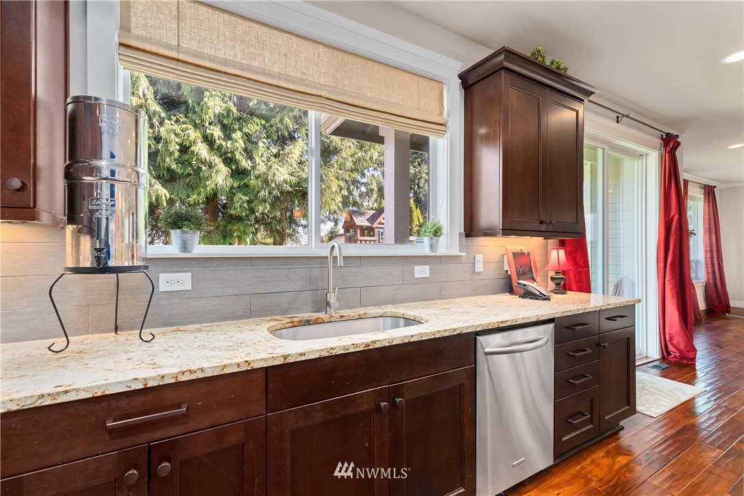 1010 North 29th Street Renton, WA 98056 - Photo 14 of 40