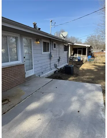 $159,900 | 1020 Belmont Terrace, Florissant, MO 63033