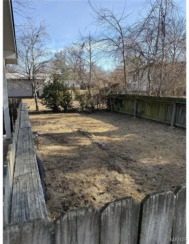 $159,900 | 1020 Belmont Terrace, Florissant, MO 63033