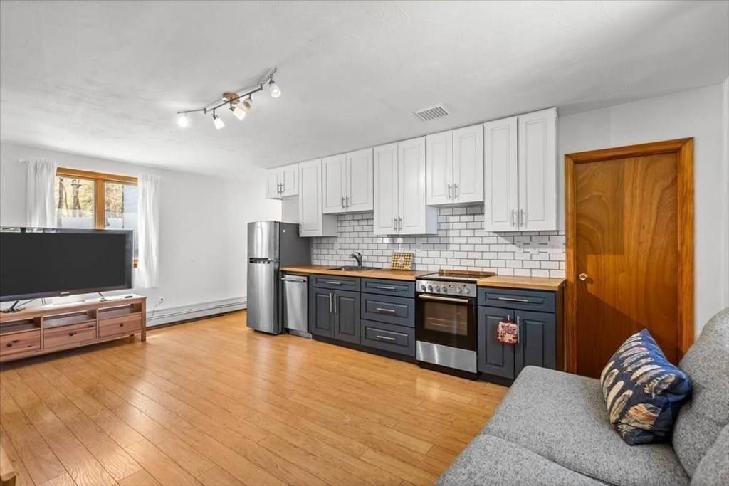 20 Bullard Street Sharon, MA 02067 - Photo 8 of 27
