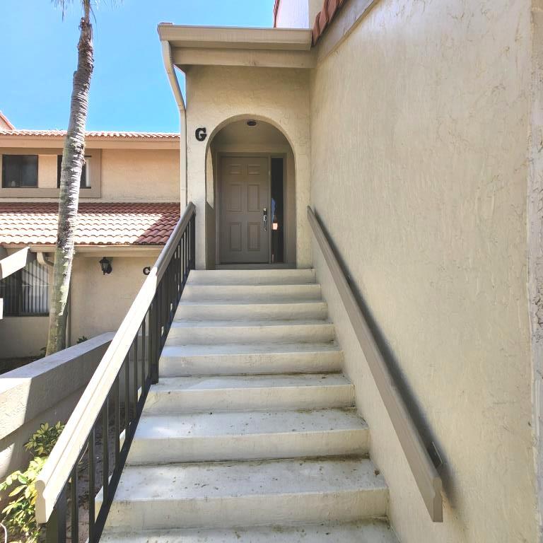 5660 Coach House Circle, Unit G Boca Raton, FL 33486 - Photo 1 of 22 20250427_143447