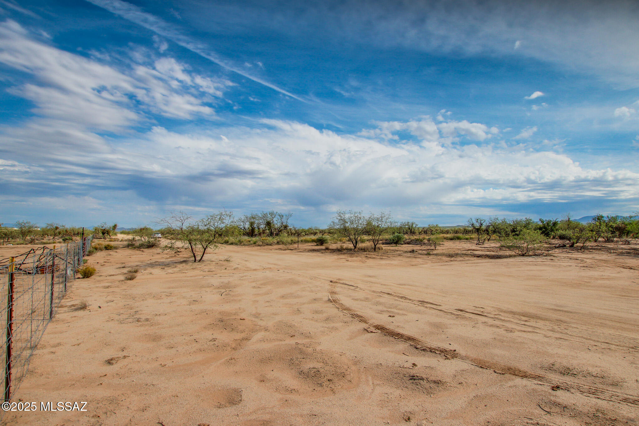 13220 Cortel Road, Unit 10 Tucson, AZ 85736 - Photo 4 of 22
