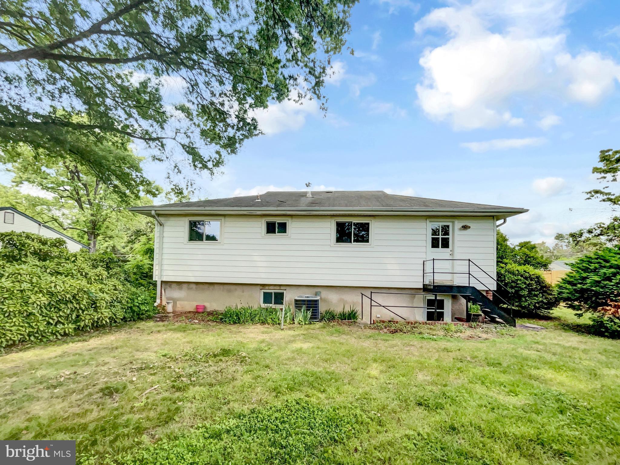 7112 Evanston Road Springfield, VA 22150 - Photo 22 of 23